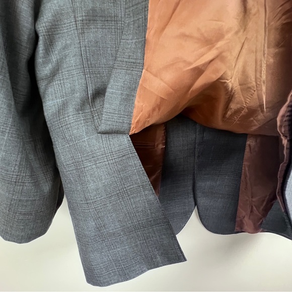 Jos A Bank Classic Gray Plaid Men's 100% Wool Lined Blazer 43R - Picture 6 of 9